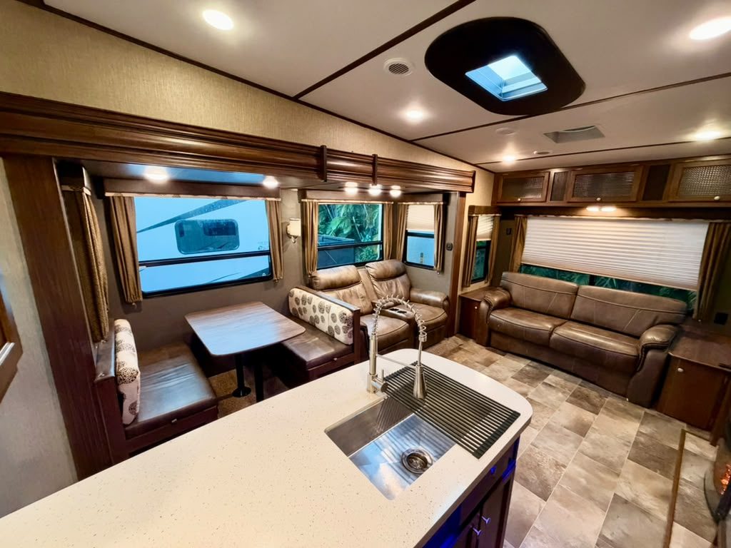 2018 Keystone Sprinter 357FWLFT foto 5