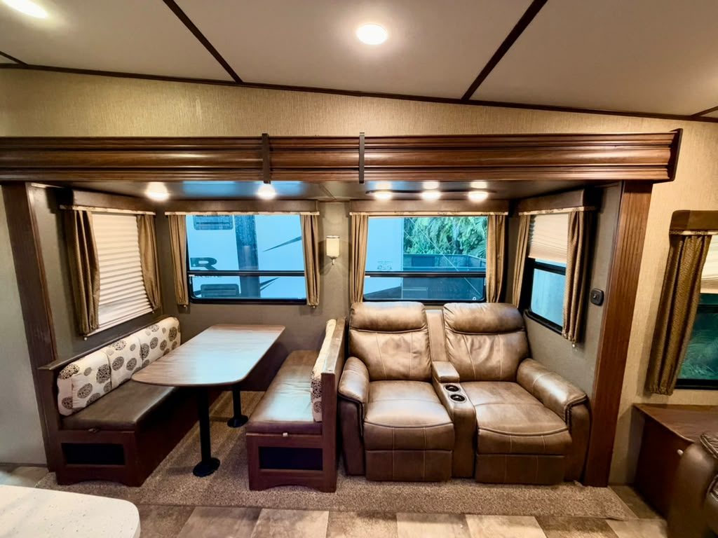 2018 Keystone Sprinter 357FWLFT foto 6