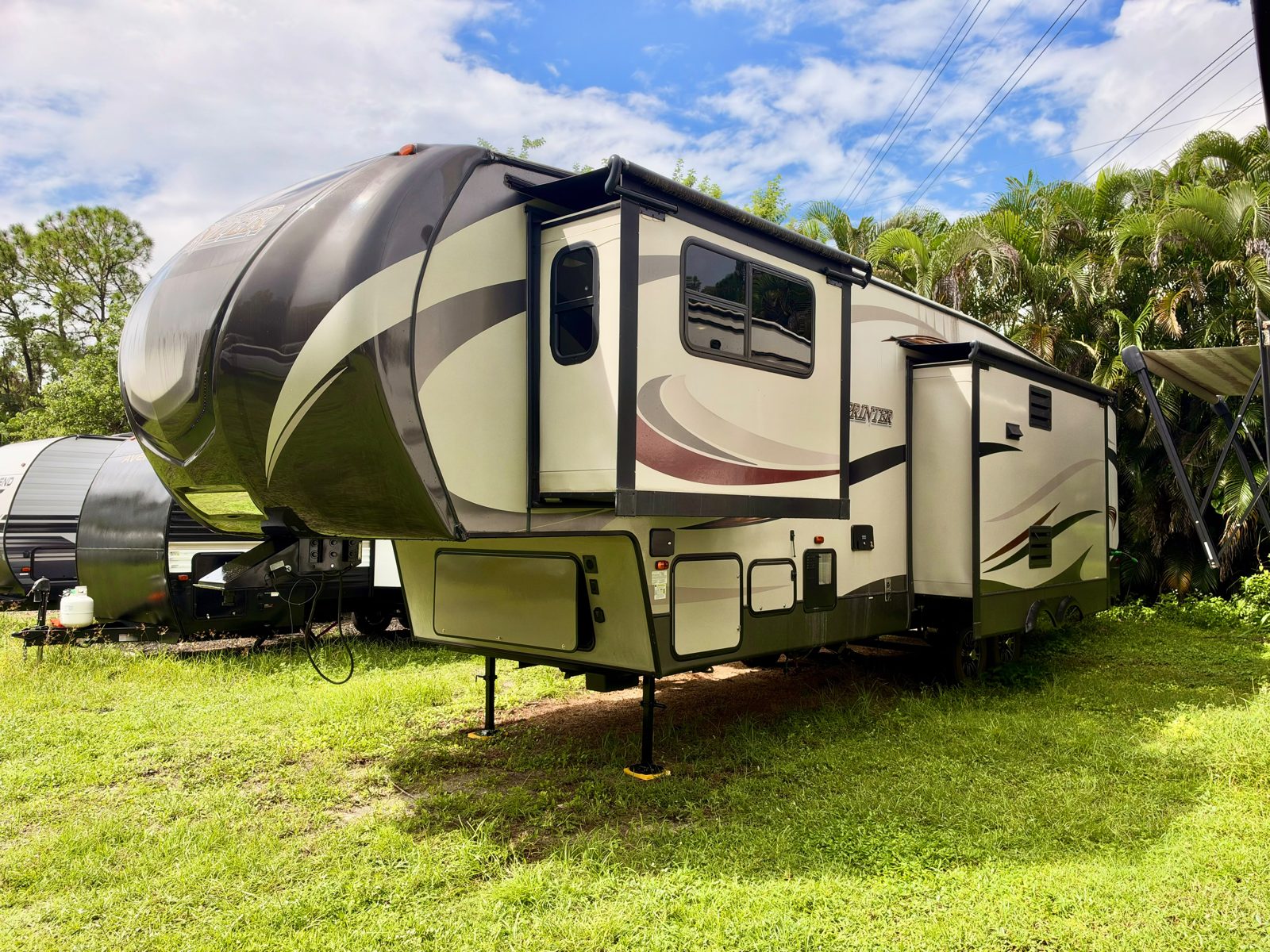 2017 Keystone Sprinter 334FWFLS