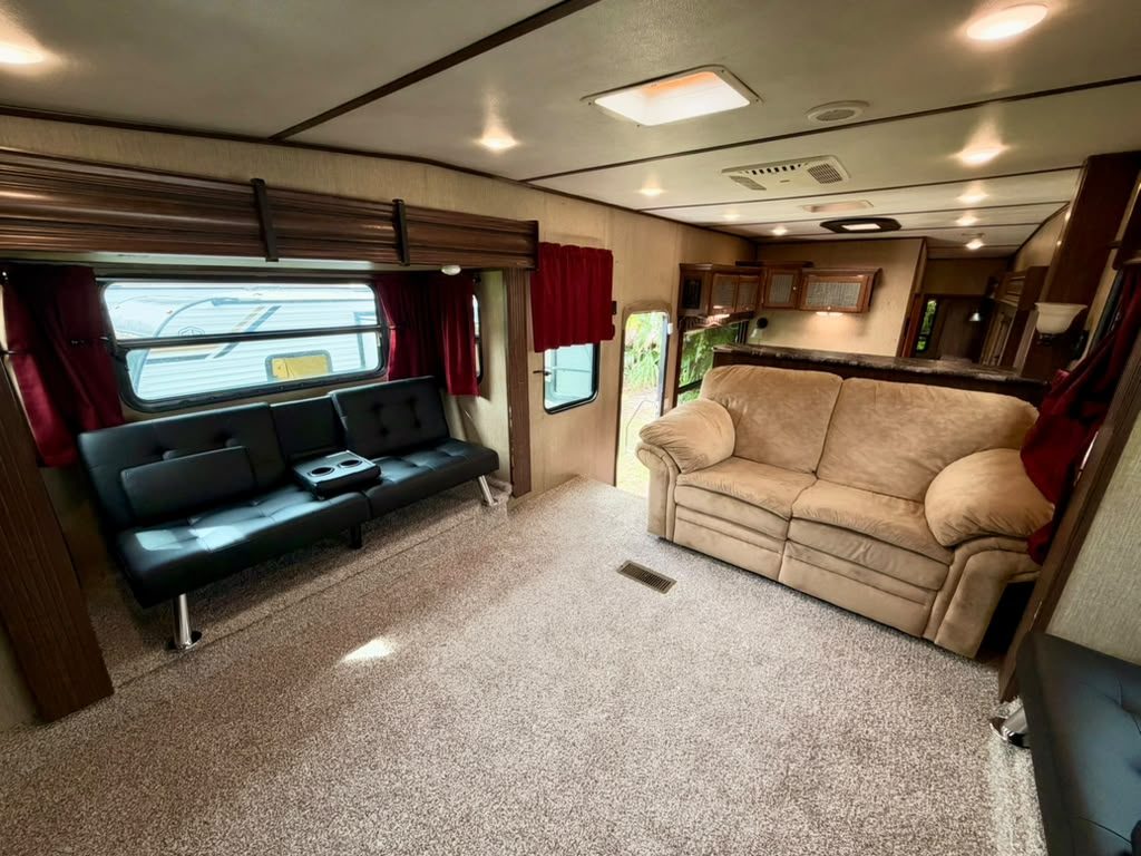 2017 Keystone Sprinter 334FWFLS foto 9