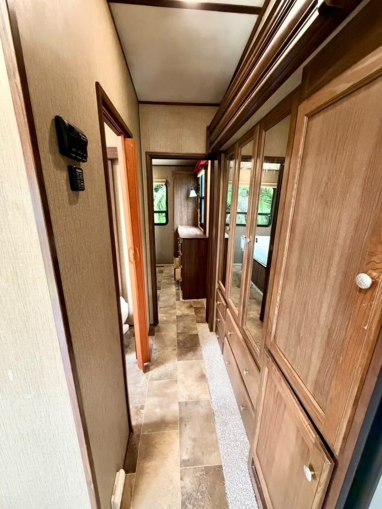2017 Keystone Sprinter 334FWFLS foto 13