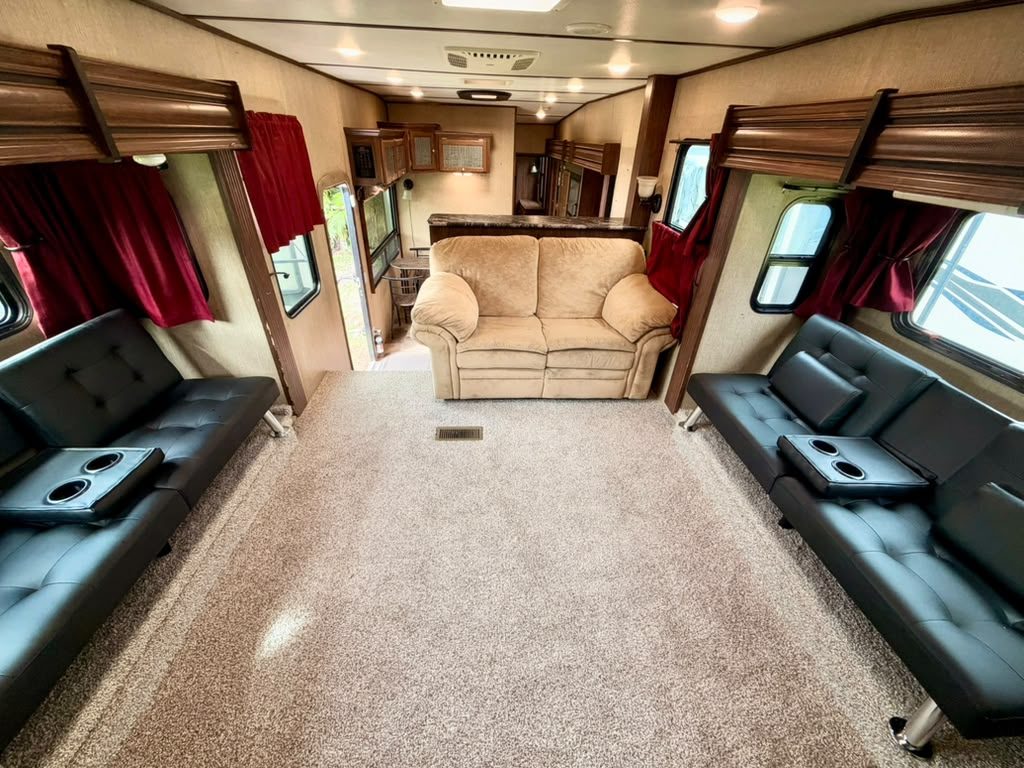 2017 Keystone Sprinter 334FWFLS foto 16
